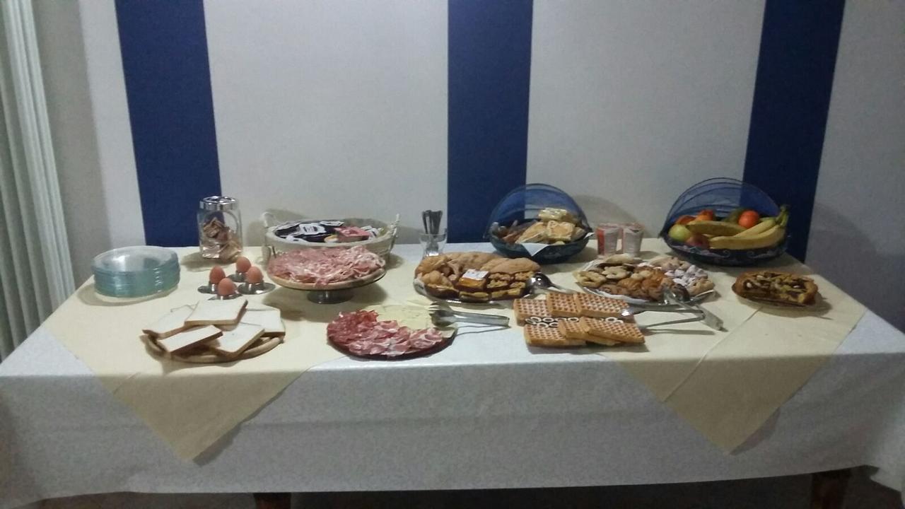 Bed and Breakfast San Francesco Residenza Мантуя Экстерьер фото